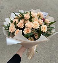Букет Кремовые розы Латте в Ореховке