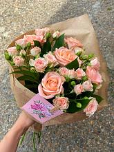 Букет цветов из:  Розы #REPLACE_PRED# Ореховке