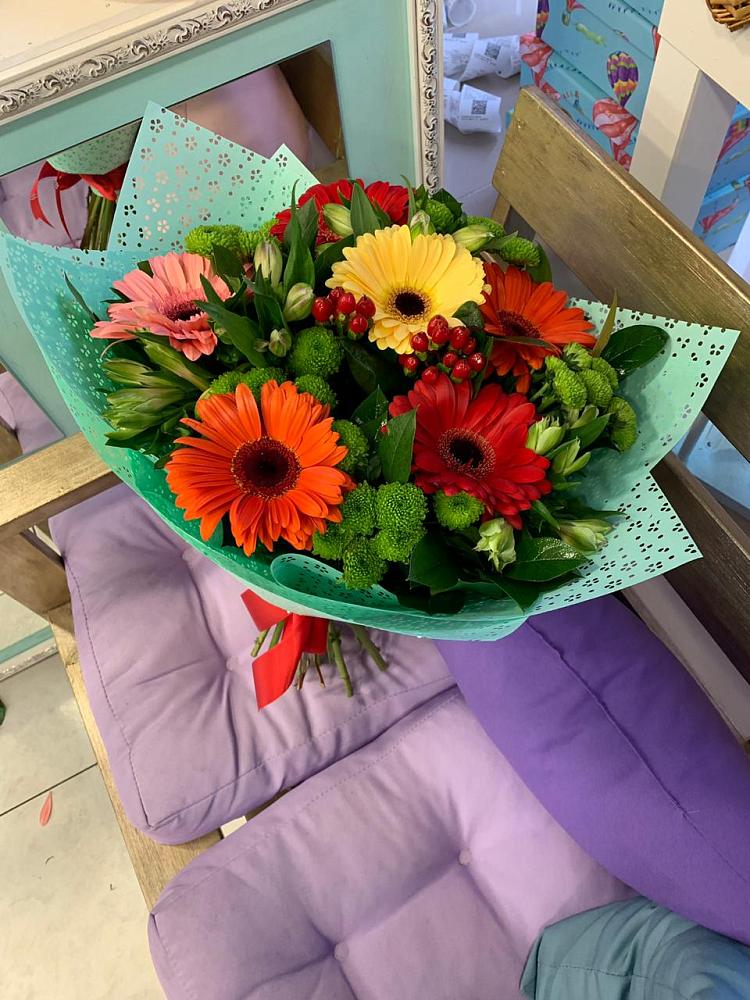 Букет цветов из: Герберы, Хризантемы и Альстромерии в Ореховке