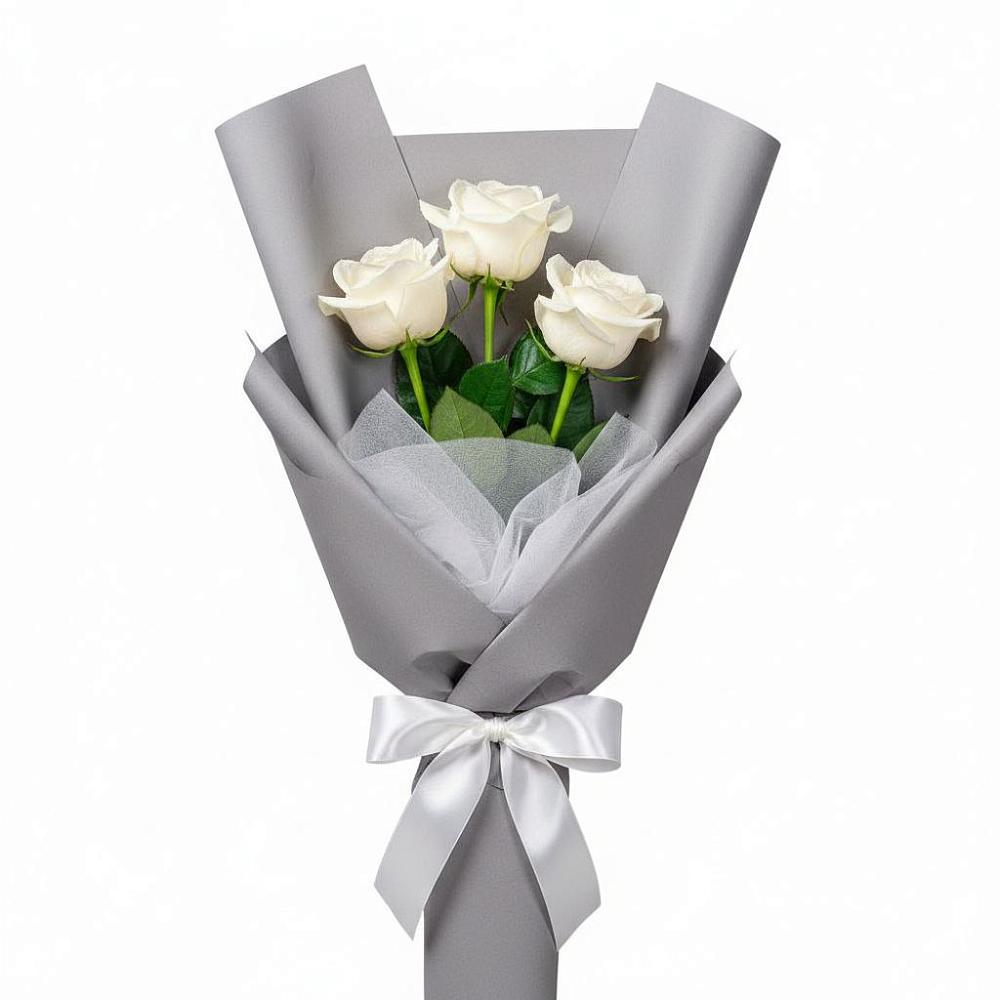 Букет 3 белые розы в Ореховке