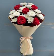 Букет цветов из:  Розы и Хризантемы #REPLACE_PRED# Ореховке
