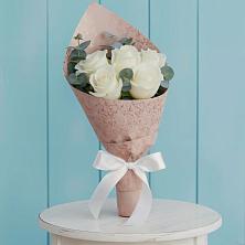 Букет цветов из:  Розы в Ореховке