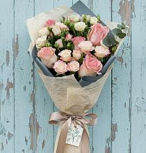 Букет цветов из:  Розы в Ореховке