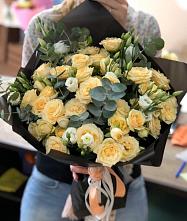 Букет цветов из:  Розы и Лизиантусы #REPLACE_PRED# Ореховке