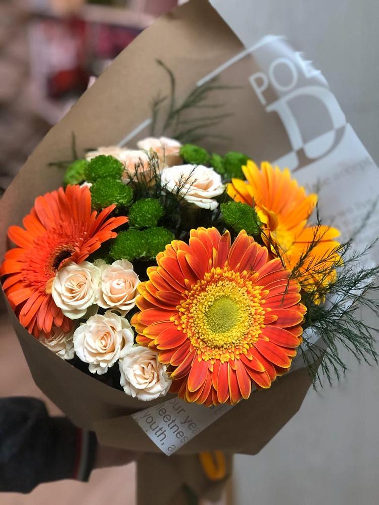 Букет цветов из: Герберы, Хризантемы и Розы в Ореховке