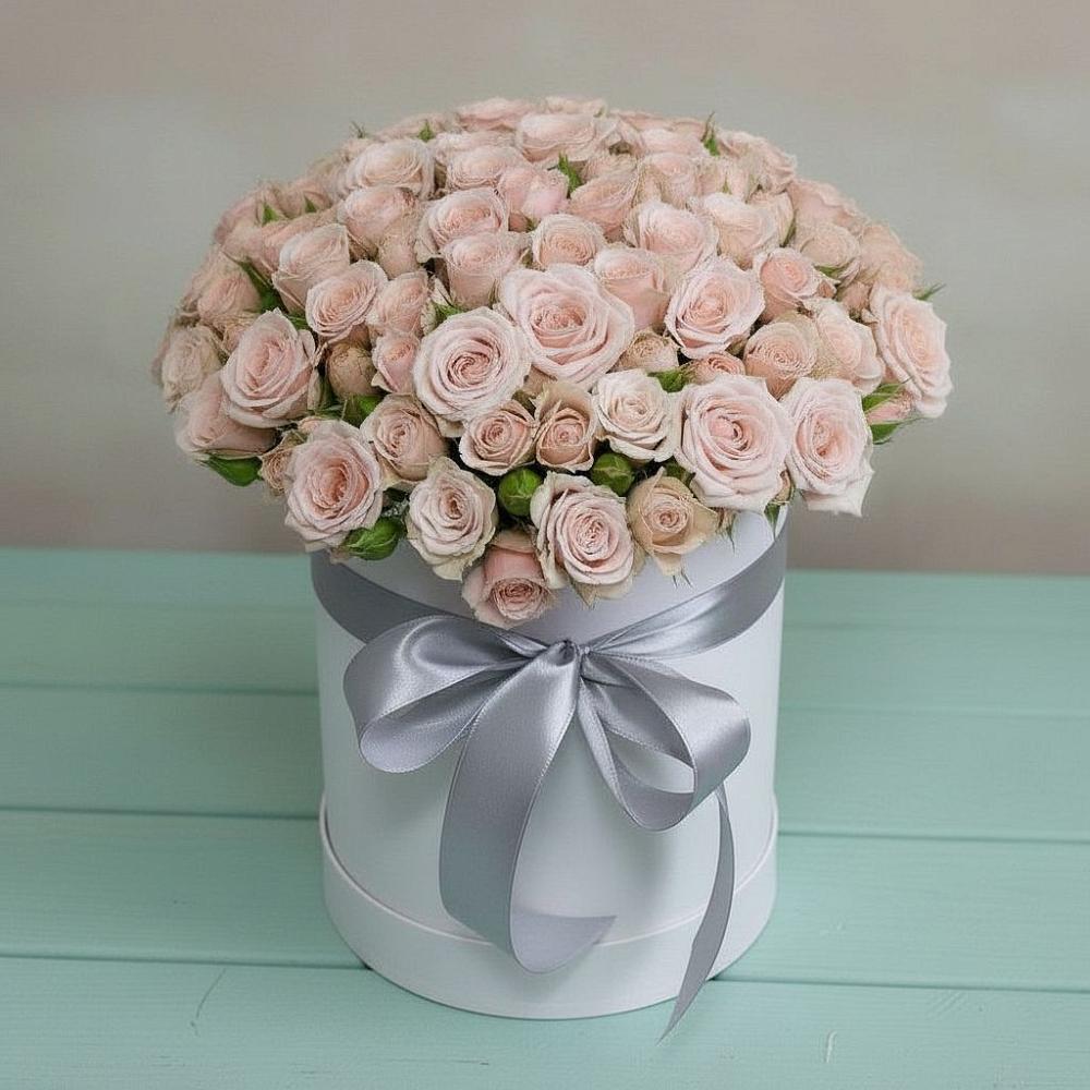 Цветочная композиция из Розы в шляпной коробке в Ореховке